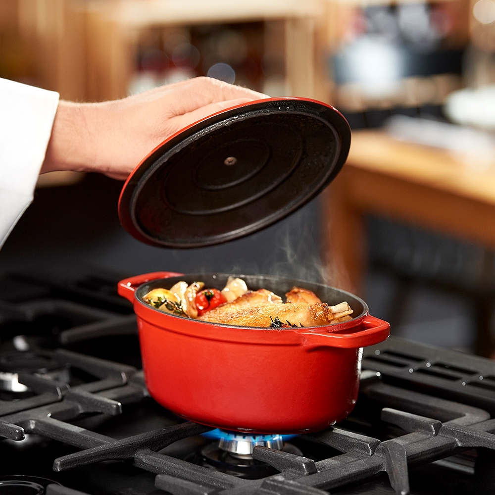 Chasseur - Oval Casserole - Black Matte Chasseur - Oval Casserole - Black Matte