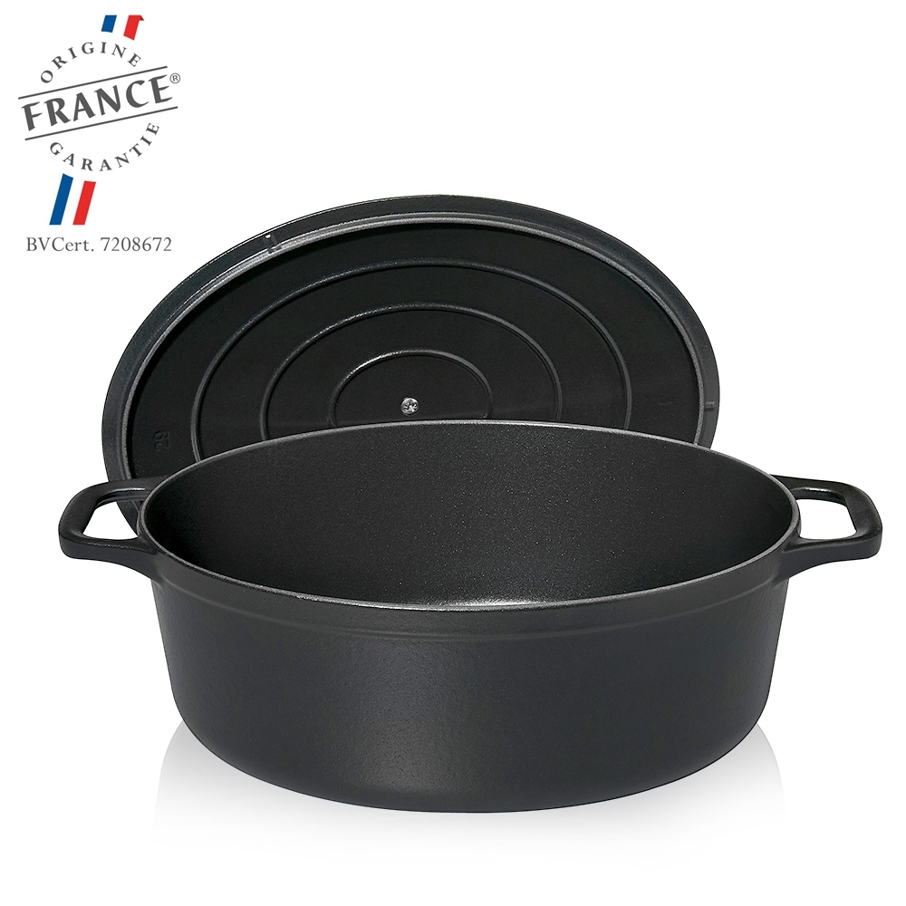 Chasseur - Oval Casserole - Black Matte Chasseur - Oval Casserole - Black Matte