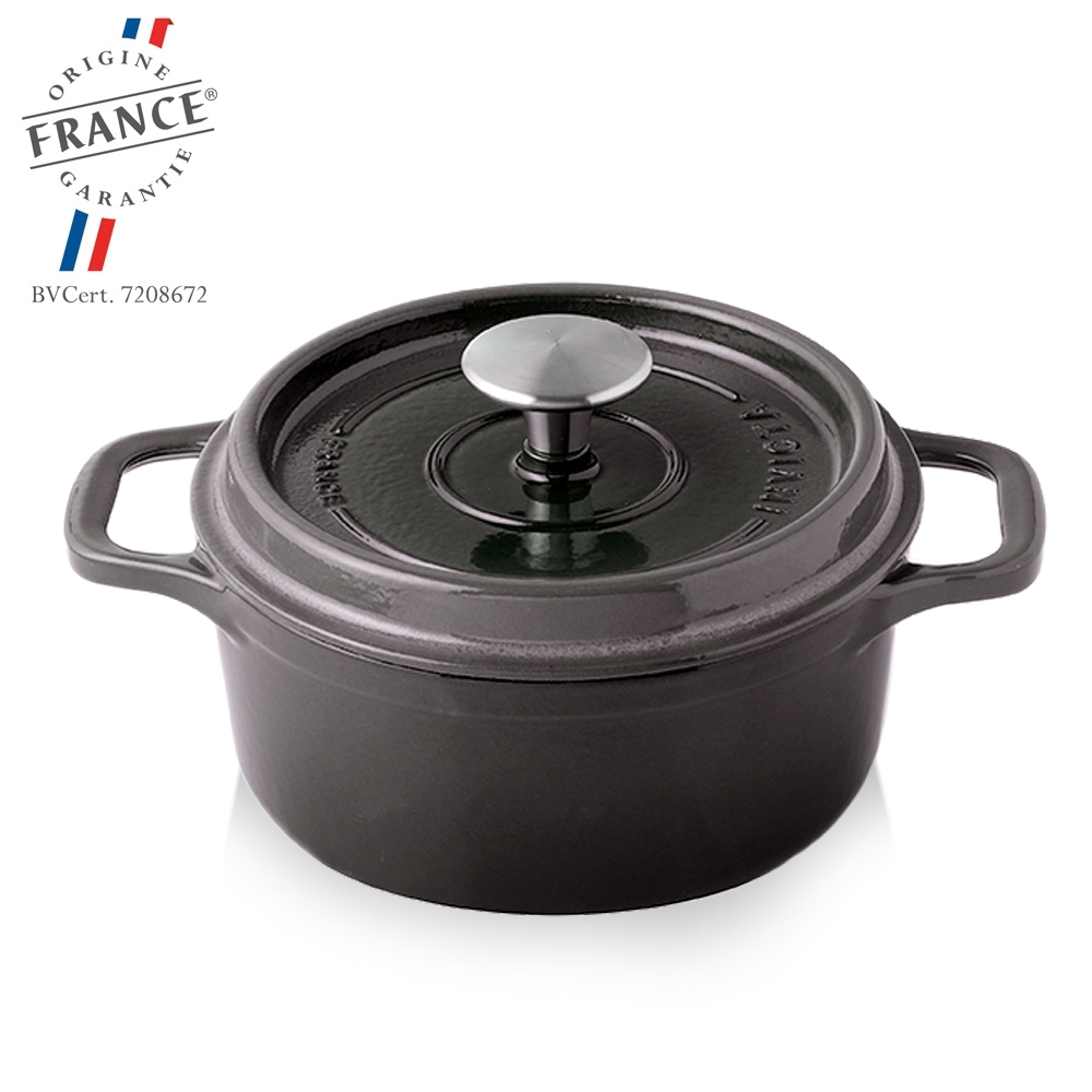 Invicta - Round Casserole 20 cm Taupe - Cast Iron Invicta - Round Casserole 20 cm Taupe - Cast Iron